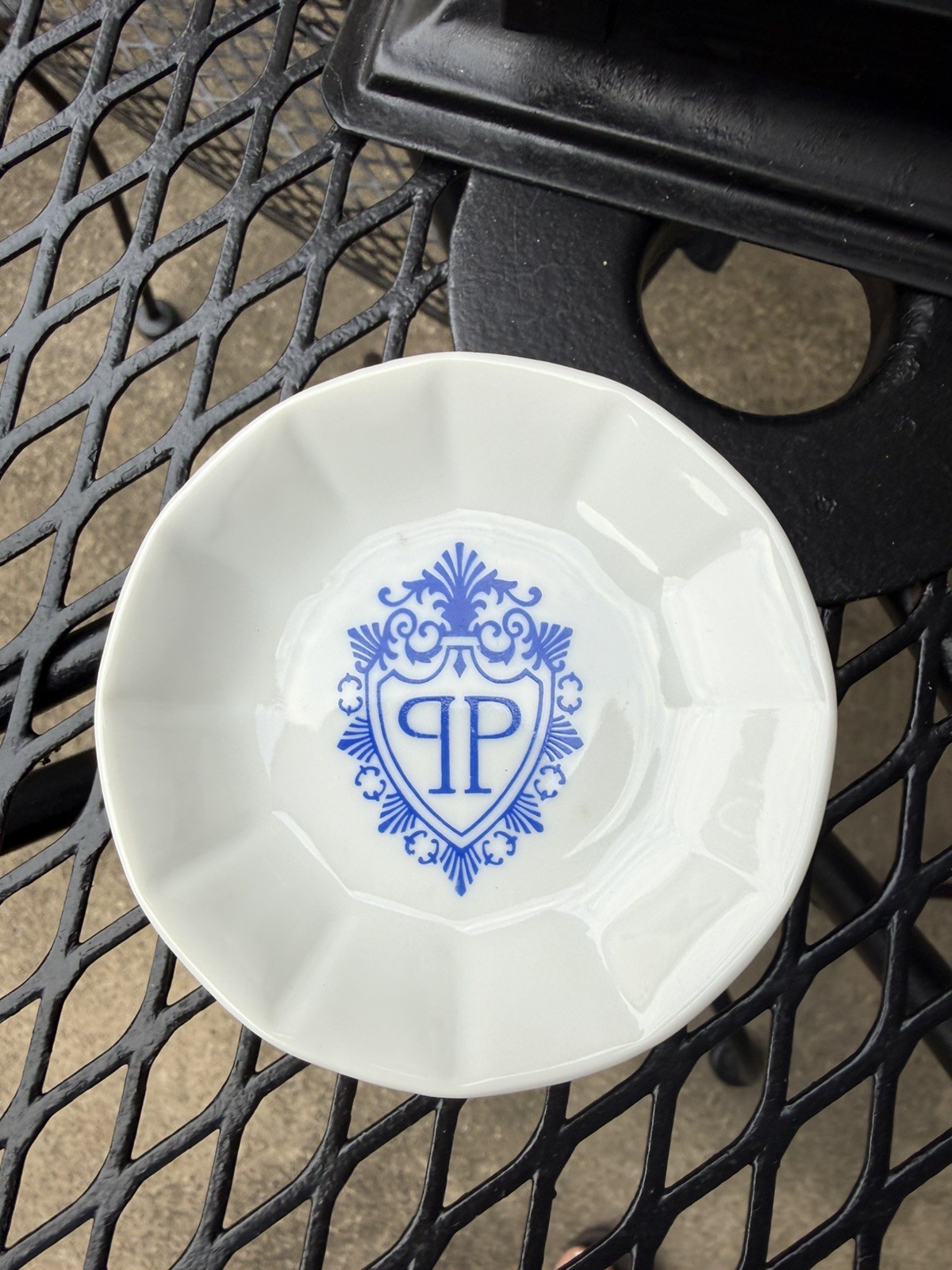Vintage The Plaza Hotel New York NYC Porcelain Trinket Dish Mid 20th Century Vintage The Plaza Hotel New York NYC Porcelain Trinket Dish Mid 20th Century