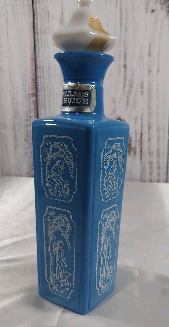 VTG 1965 Jim Beam Choice Whiskey Decanter Blue White Milk Glass Empty Barware VTG 1965 Jim Beam Choice Whiskey Decanter Blue White Milk Glass Empty Barware