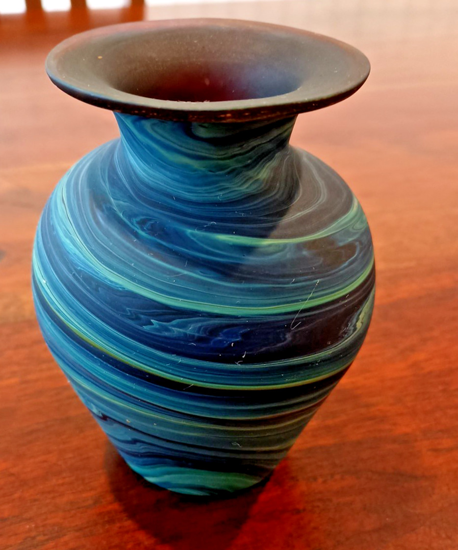 VTG BLUE GREEN & BROWN PHOENICIAN HEBRON GLASS VASE West Bank Studio 4.5” VTG BLUE GREEN & BROWN PHOENICIAN HEBRON GLASS VASE West Bank Studio 4.5”