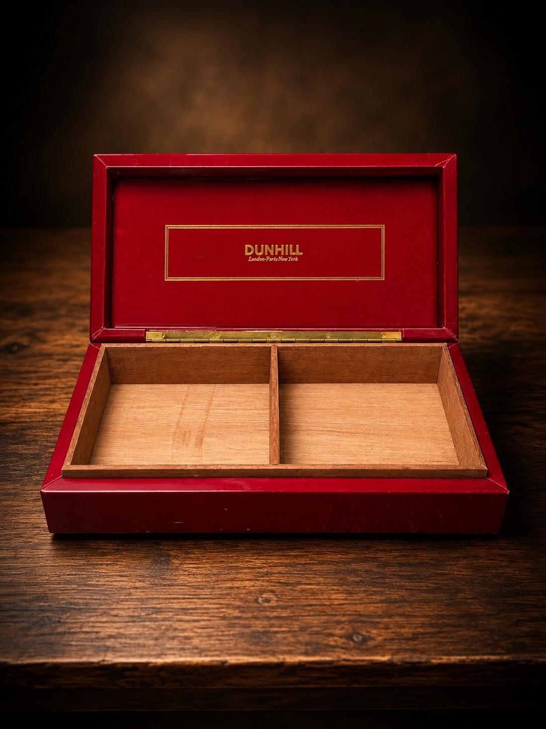 Vintage Alfred Dunhill Red Leather Cigar Box Wood Interior 10"x5"x2.5" Vintage Alfred Dunhill Red Leather Cigar Box Wood Interior 10"x5"x2.5"