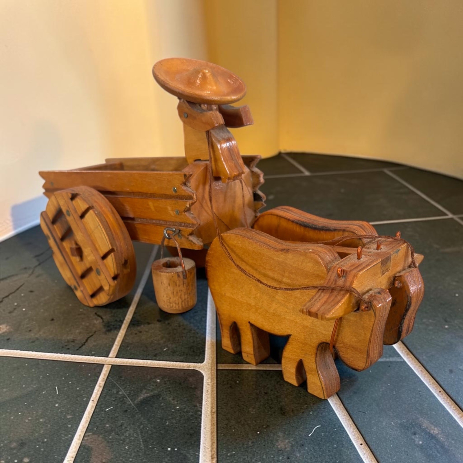 Vintage Rare Wooden Handcrafted Traditional Bullock Cart Figurine Very Detailed Vintage Rare Wooden Handcrafted Traditional Bullock Cart Figurine Very Detailed