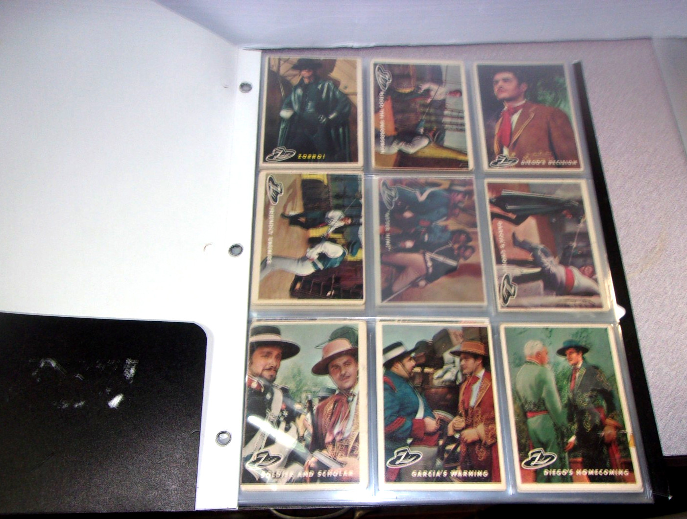 Topps 1958 Walt Disney's ZORRO Trading Card Lot of 51 Including #1 Guy Williams Topps 1958 Walt Disney's ZORRO Trading Card Lot of 51 Including #1 Guy Williams
