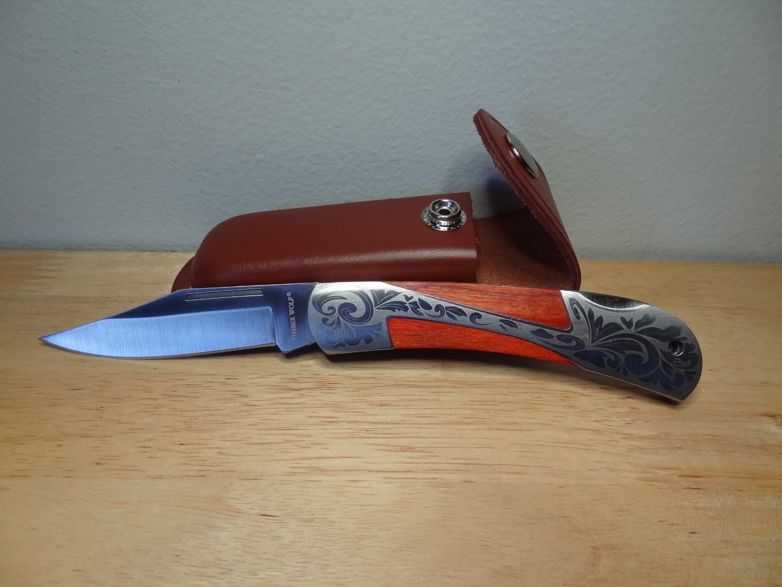 Timber Wolf 3" Lock Blade w/ Sheath