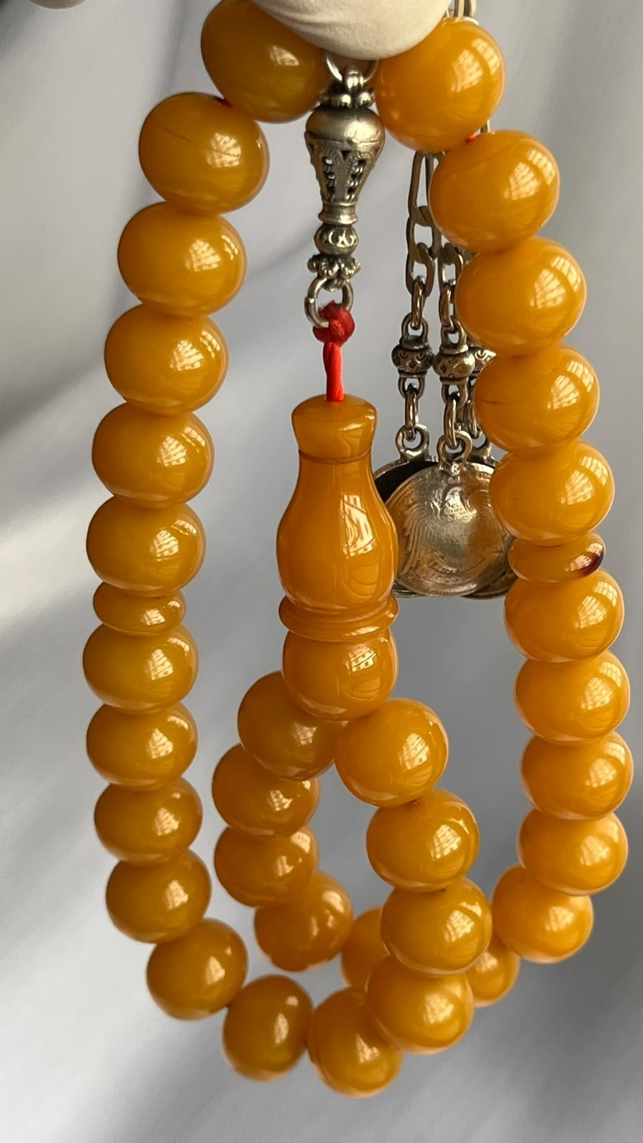 Old German Cherry Amber 33 سبحة مسكي الماني قديم مغلف مغشى مقفووول خرطة ذروية Old German Cherry Amber 33 سبحة مسكي الماني قديم مغلف مغشى مقفووول خرطة ذروية