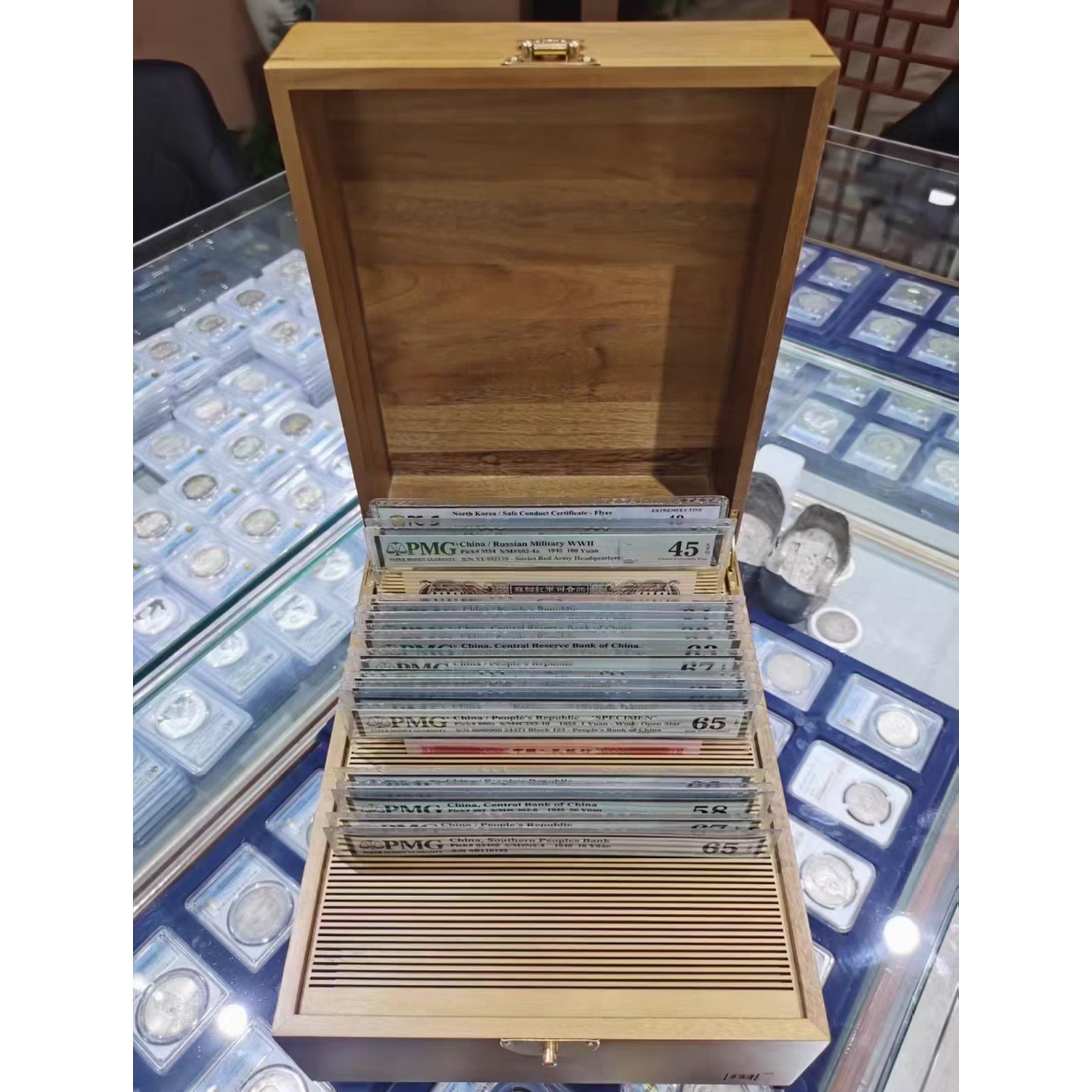 Wooden Storage Box for PMG Graded Banknotes Currency Holder Paper Money Case Wooden Storage Box for PMG Graded Banknotes Currency Holder Paper Money Case