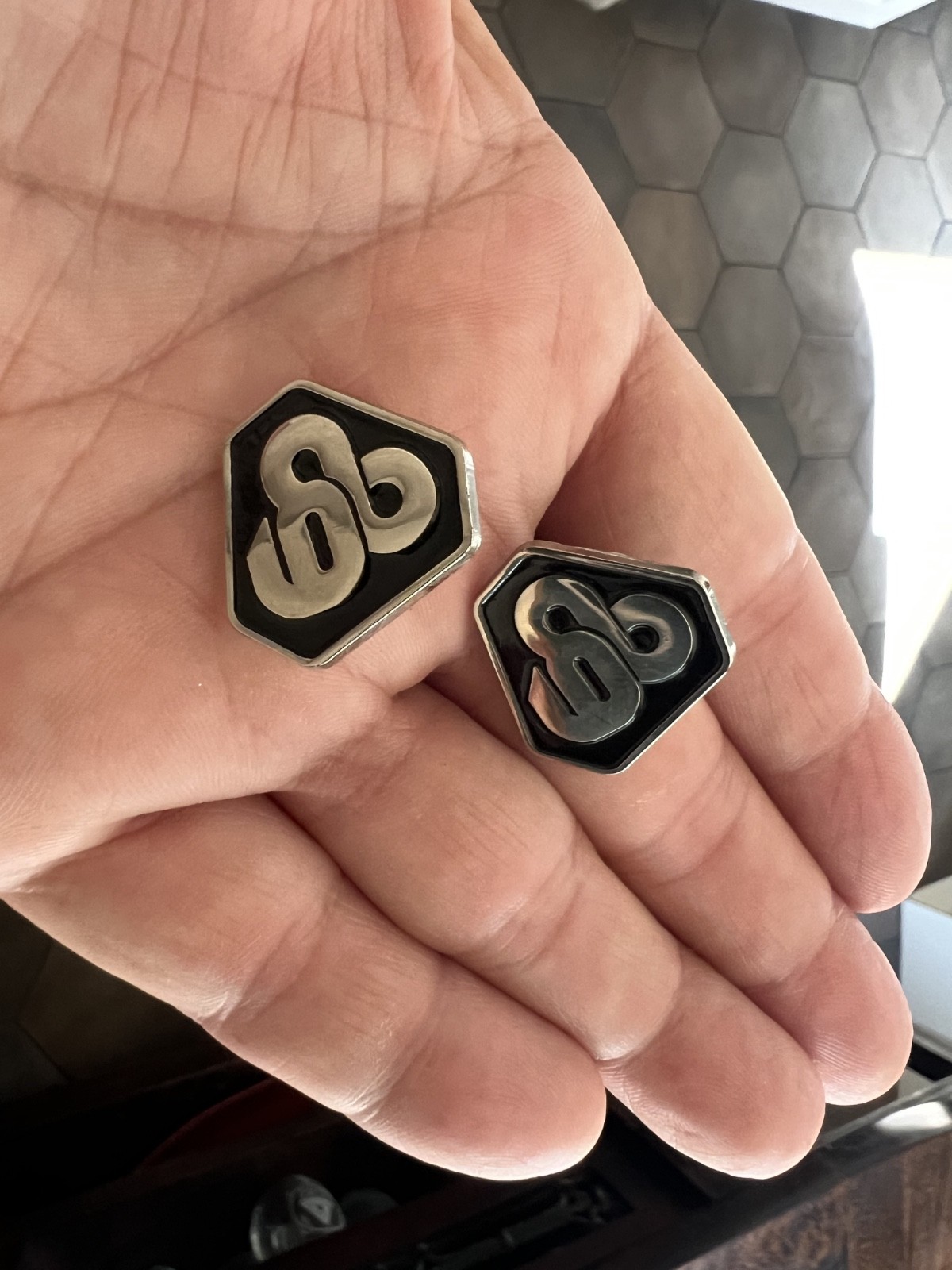 Pair of Disney Tron Legacy Pins: 2010 "89 style" Encom Flynn Lives Pair of Disney Tron Legacy Pins: 2010 "89 style" Encom Flynn Lives