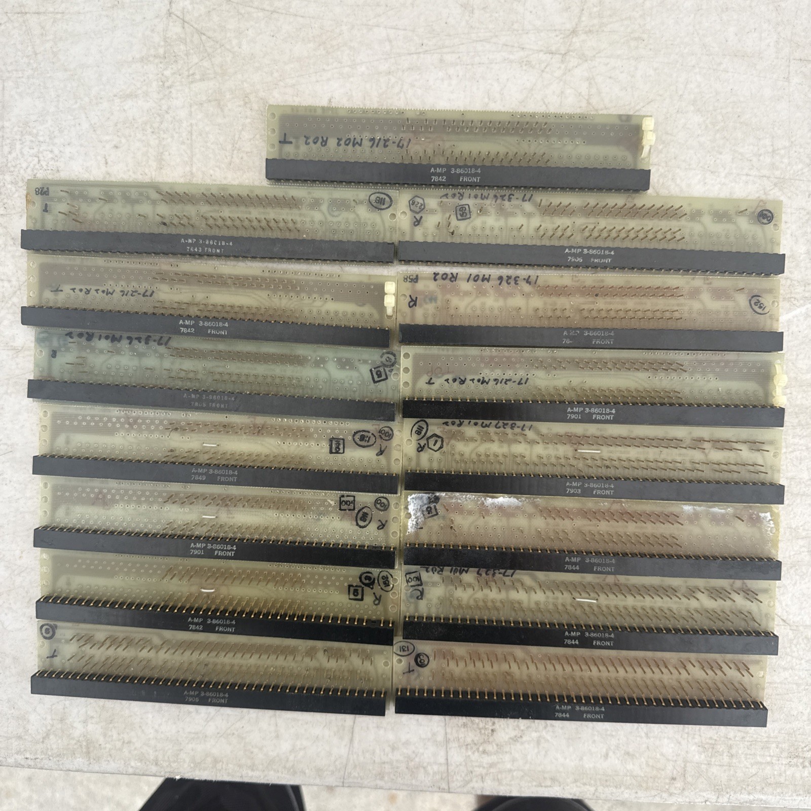 Vintage 1979 AMP 3-86018-4 Interdata/Perkin Elmer Backplane Connectors