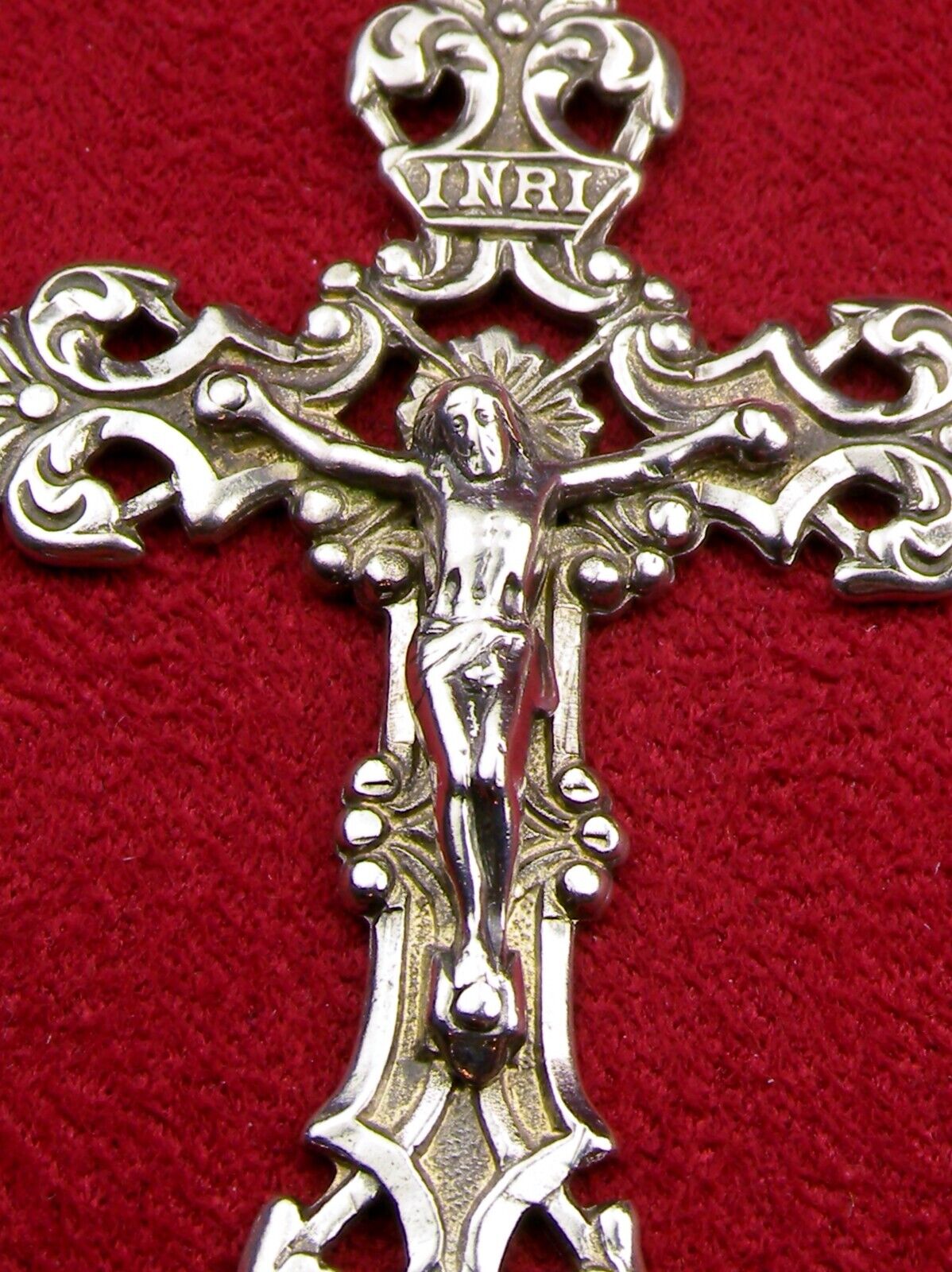 Bishop's Estate Collection Vintage Sterling Silver Rosary Cross Crucifix Pendant