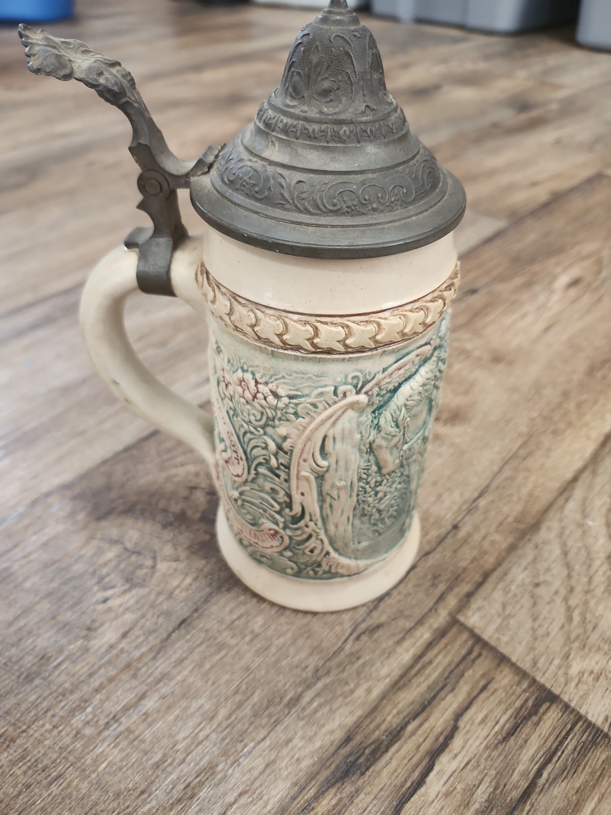 Vintage 0.5L German Beer Stein Der Trompeter von Säckingen Pewter Lid As-Is Vintage 0.5L German Beer Stein Der Trompeter von Säckingen Pewter Lid As-Is