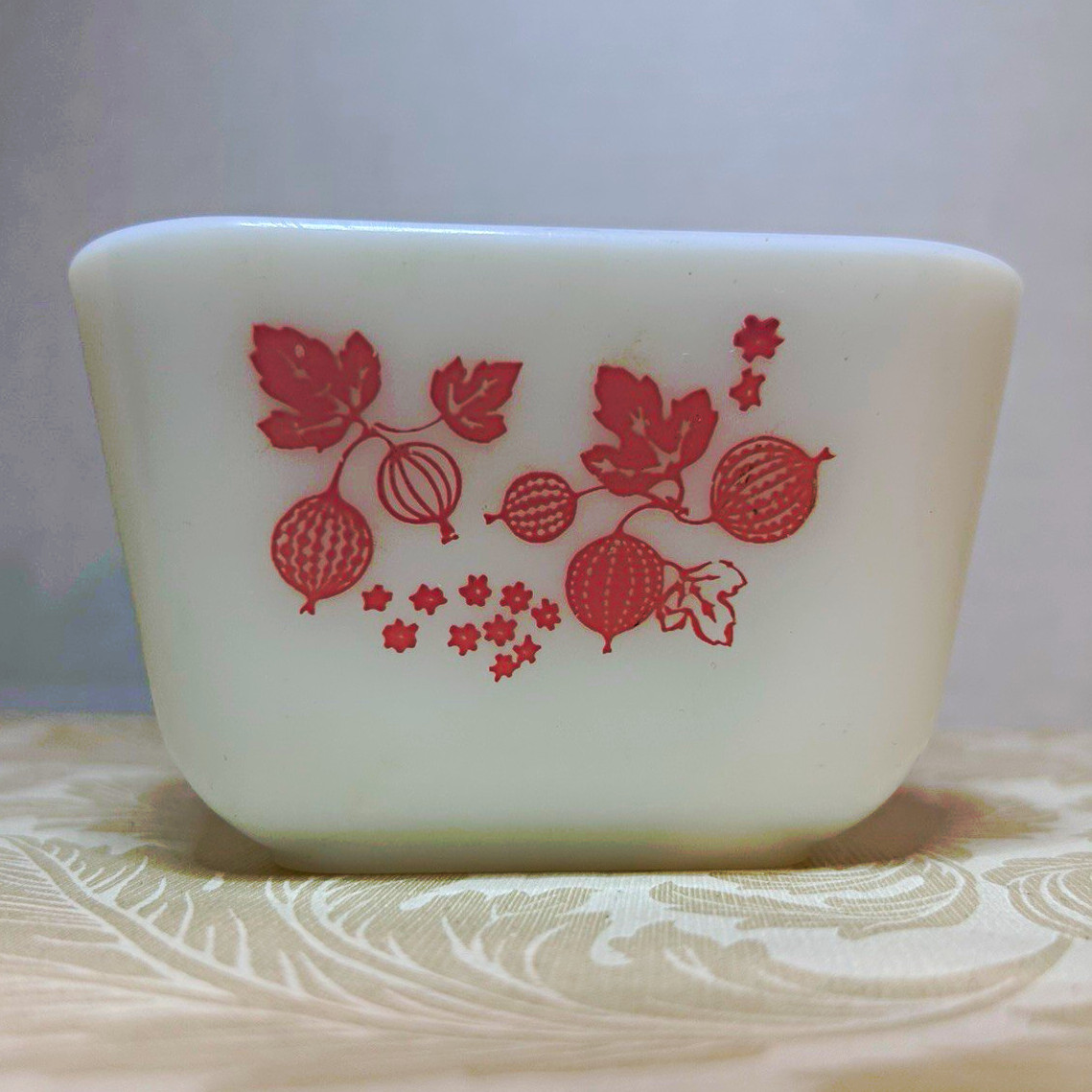 Vintage Pyrex Pink Gooseberry 501-B Refrigerator Dish 1.5 Cup No Lid USA Vintage Pyrex Pink Gooseberry 501-B Refrigerator Dish 1.5 Cup No Lid USA