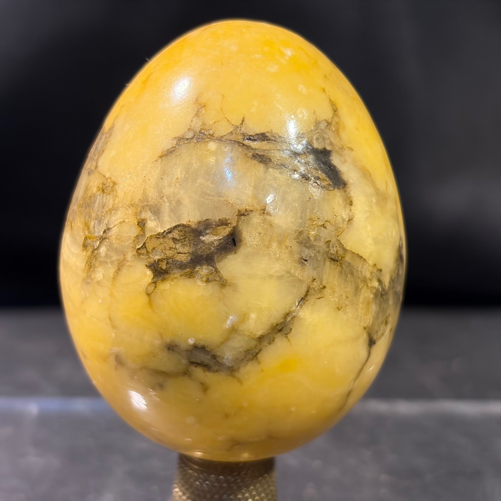 Vintage Polished Yellow Marble Alabaster Stone Egg Decorative Paperweight