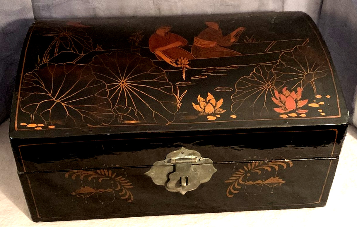 Nice Old   Asian  Lacquer  Dome Top Trunk  Box   Approx  15" wide  Geisha Girls