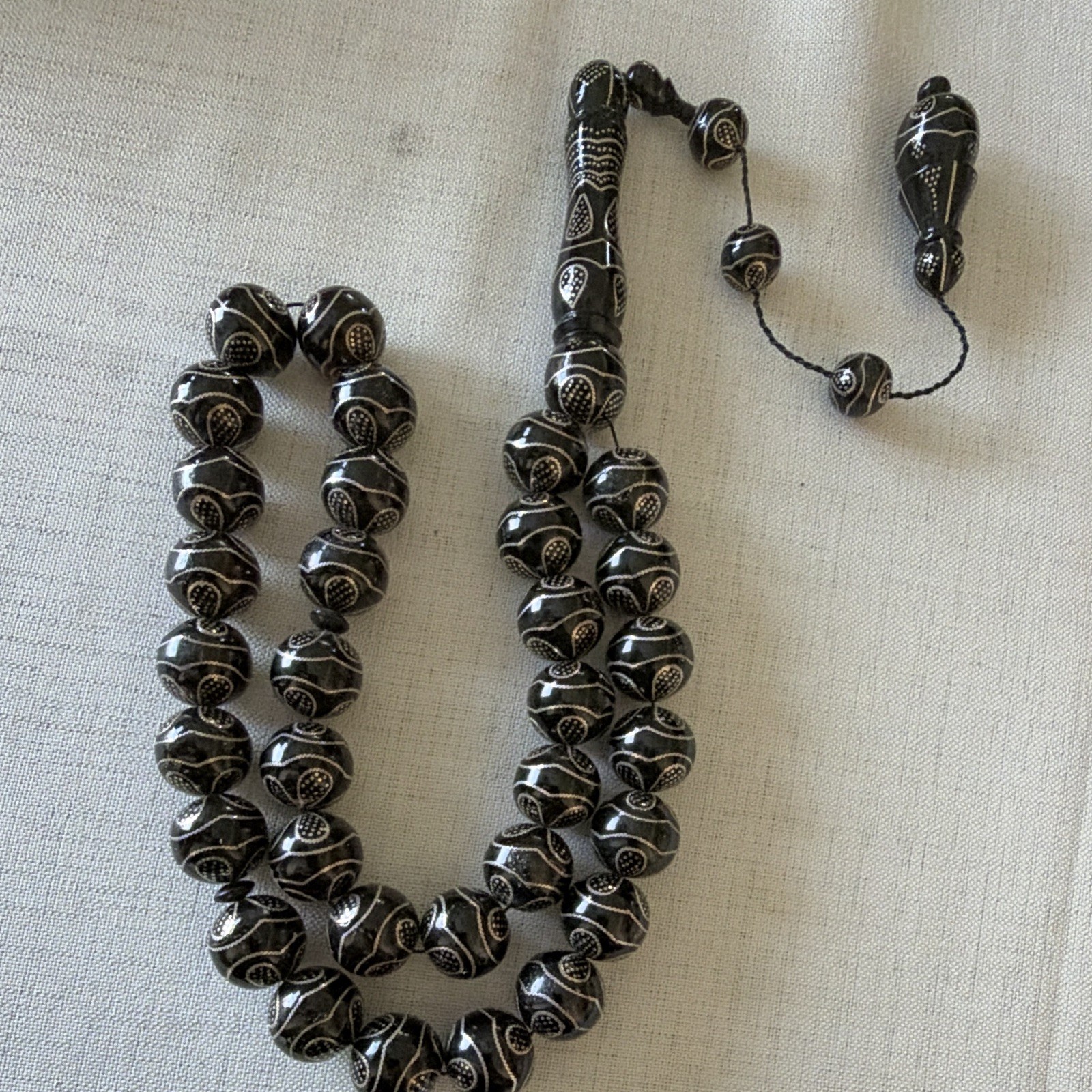 Black Coral ( Yusr) , Silver Black Coral ( Yusr) , Silver