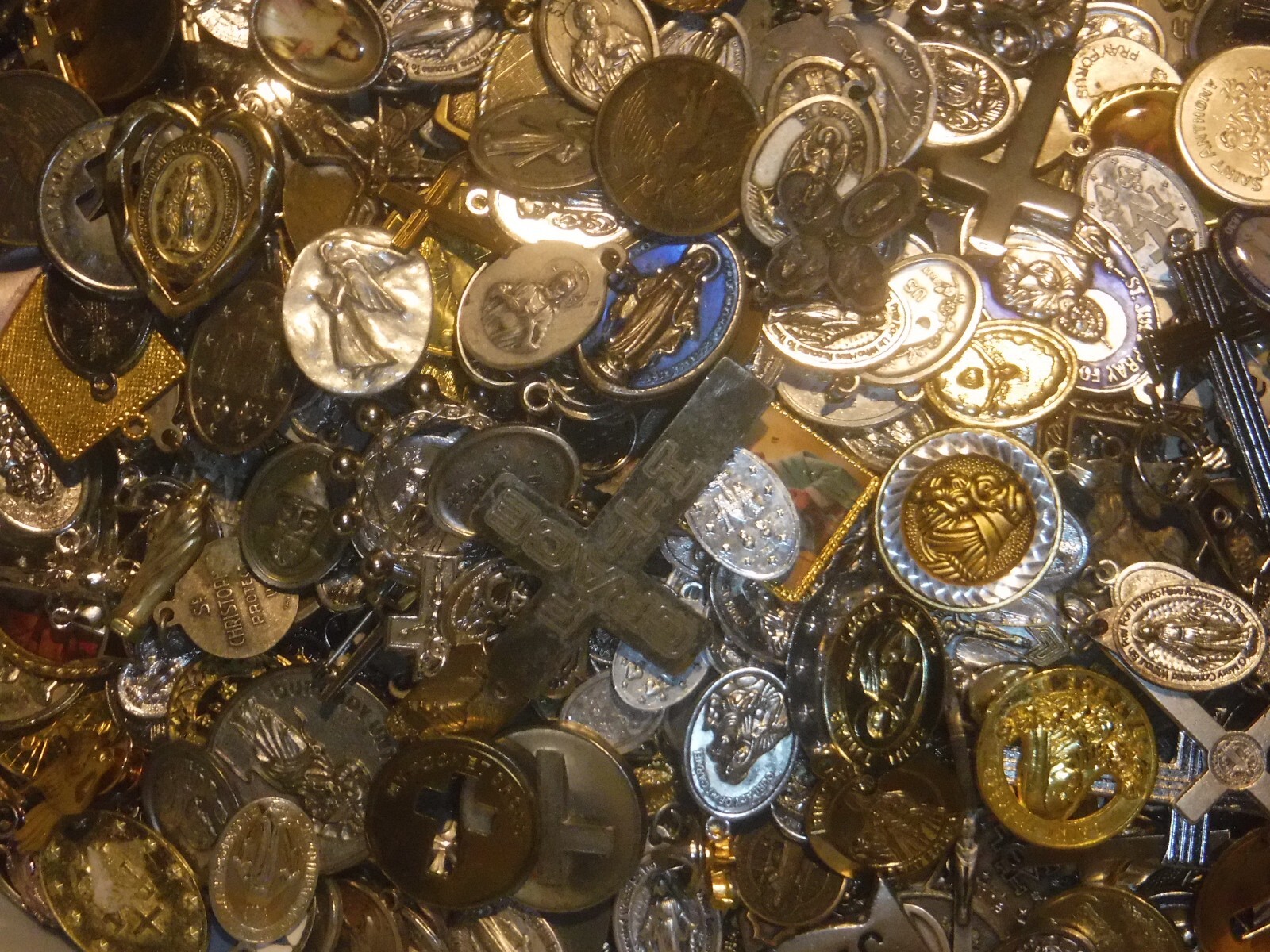 Catholic Religious Medal Lot, Catholic Medals Lot Quarter Pound Catholic Religious Medal Lot, Catholic Medals Lot Quarter Pound