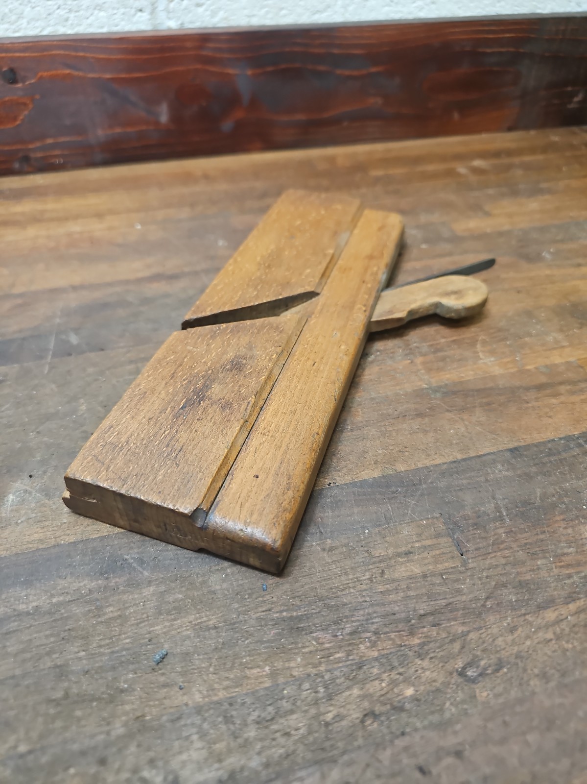 P131- Early 1800s Antique Jacob Heiss Lancaster Pa Wood Molding Plane P131- Early 1800s Antique Jacob Heiss Lancaster Pa Wood Molding Plane