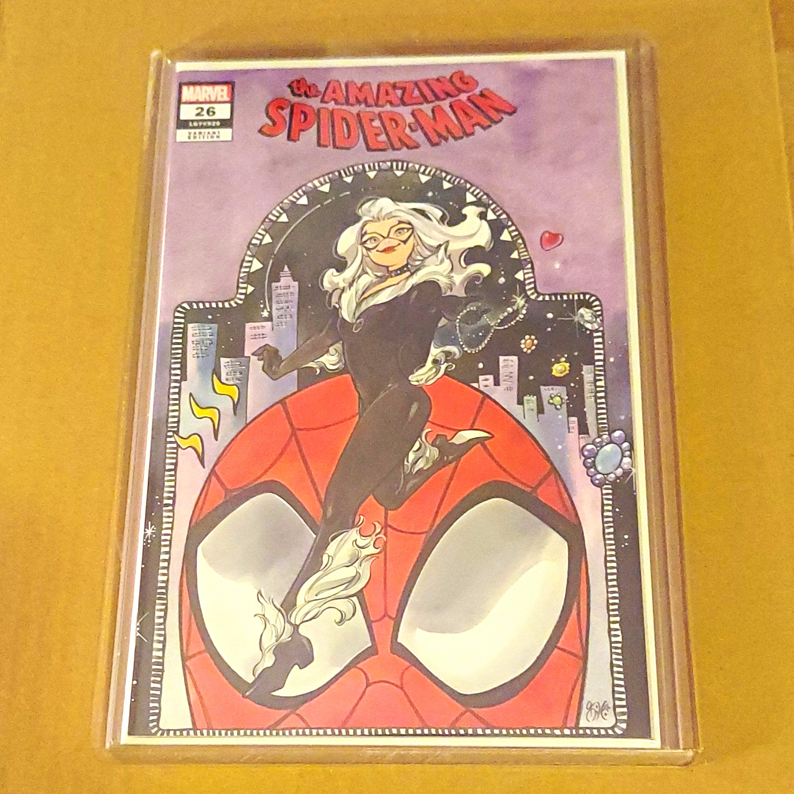 Marvel Amazing Spider-Man #26 Peach Momoko Exclusive Variant Ltd 2800 Copies COA Marvel Amazing Spider-Man #26 Peach Momoko Exclusive Variant Ltd 2800 Copies COA