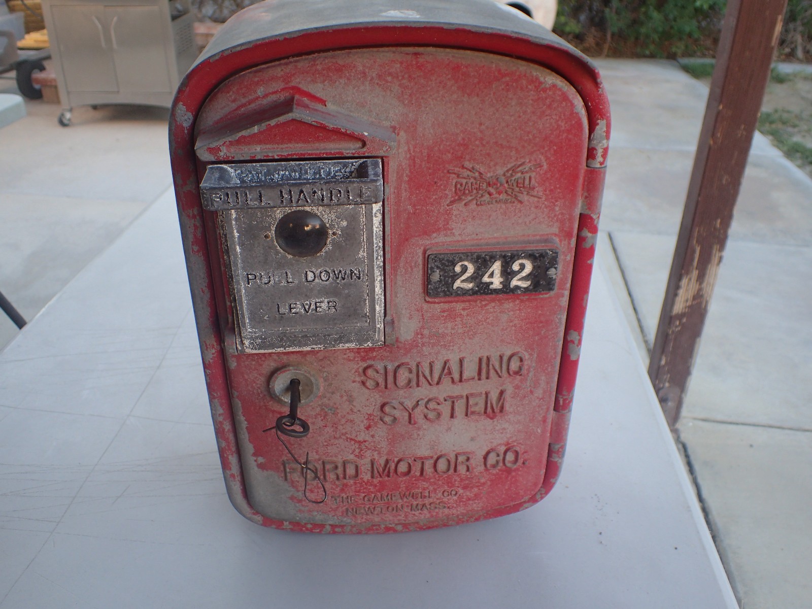 1940's Gamewell Ford Motor Signaling System Fire Alarm Bell Call Box AF Plant 31 1940's Gamewell Ford Motor Signaling System Fire Alarm Bell Call Box AF Plant 31