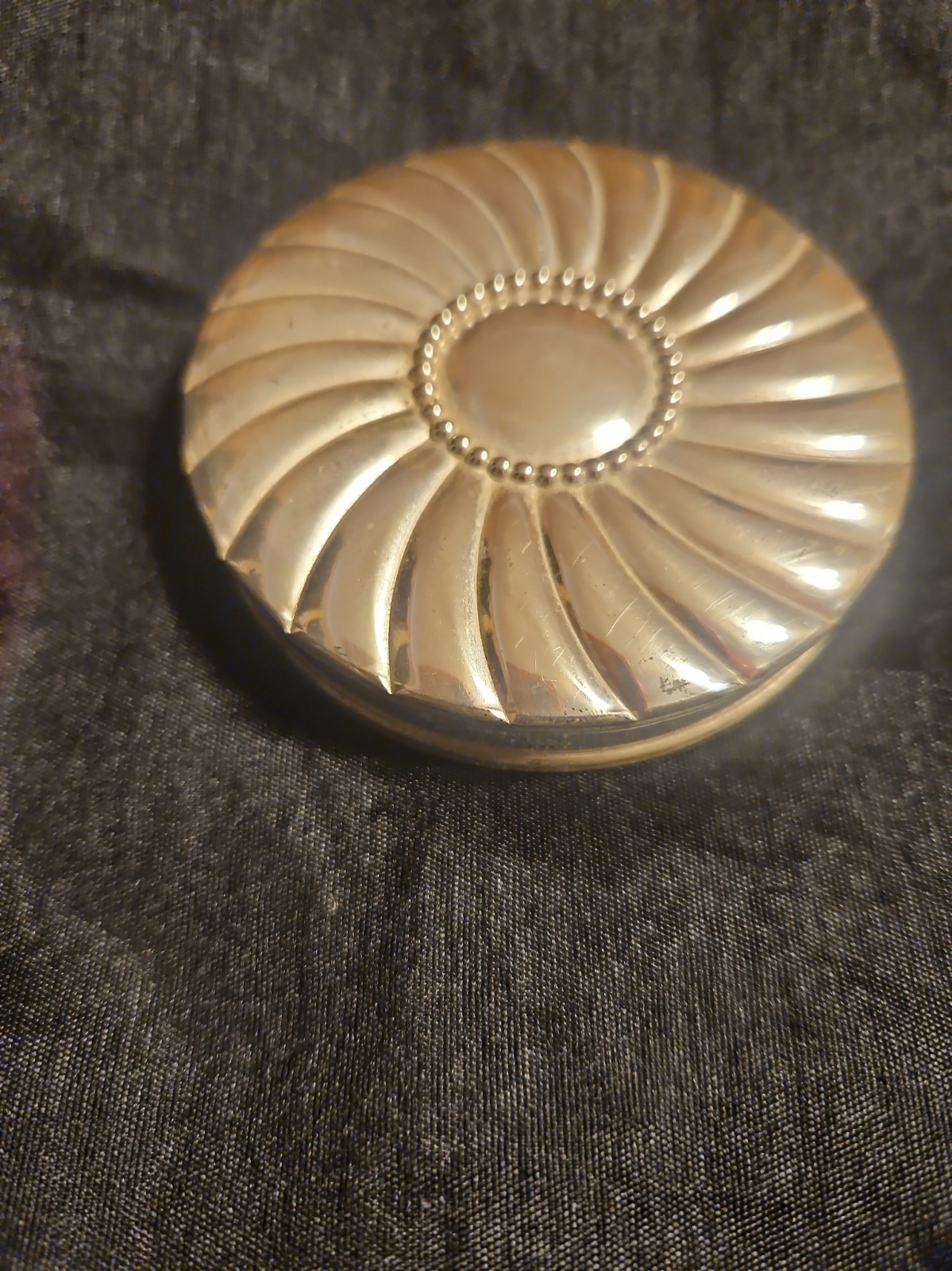 Vintage Rex Sterling Silver Powder Compact Case Spiral  Design