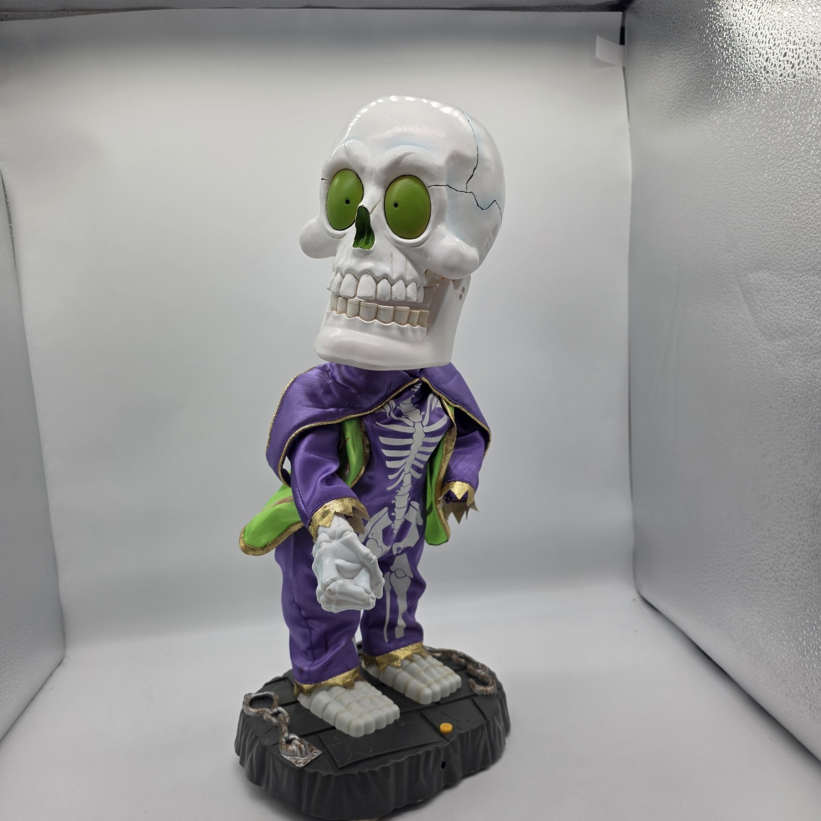 Gemmy Animated Freaky Geeks Dancing Singing Skeleton Halloween READ DESCRIPTION Gemmy Animated Freaky Geeks Dancing Singing Skeleton Halloween READ DESCRIPTION
