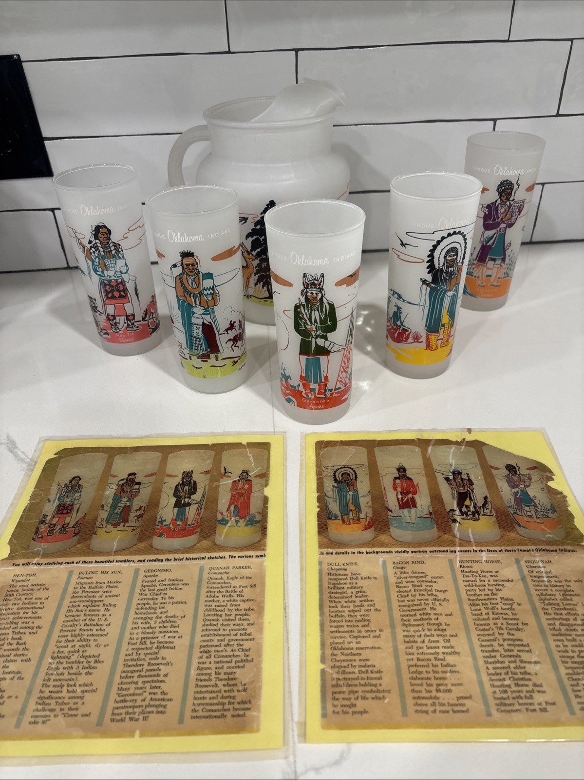 VTG 1950s Knox Oil Co. "Famous Oklahoma Indians" Frosted Glass Pitcher-5 Glasses