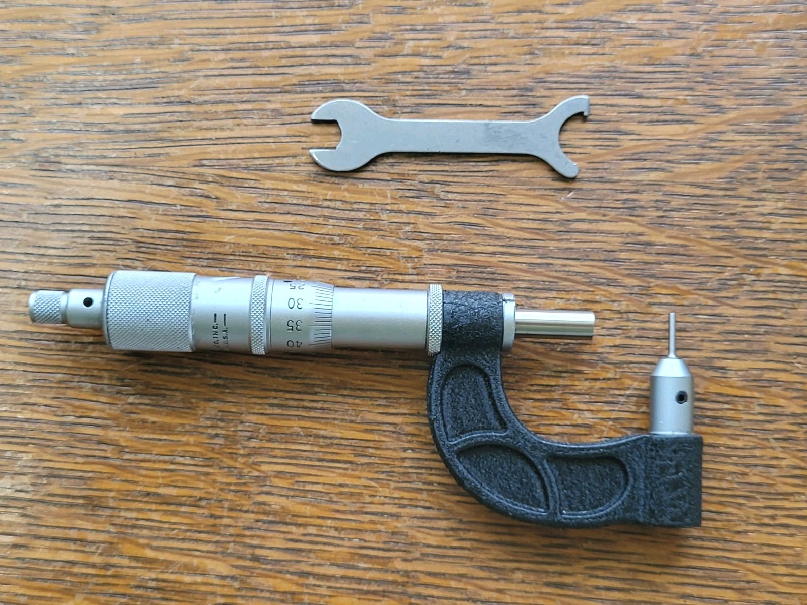 Vintage Scherr-Tumico Multi-Anvil Micrometer 0-25mm w/Wrench USA Vintage Scherr-Tumico Multi-Anvil Micrometer 0-25mm w/Wrench USA