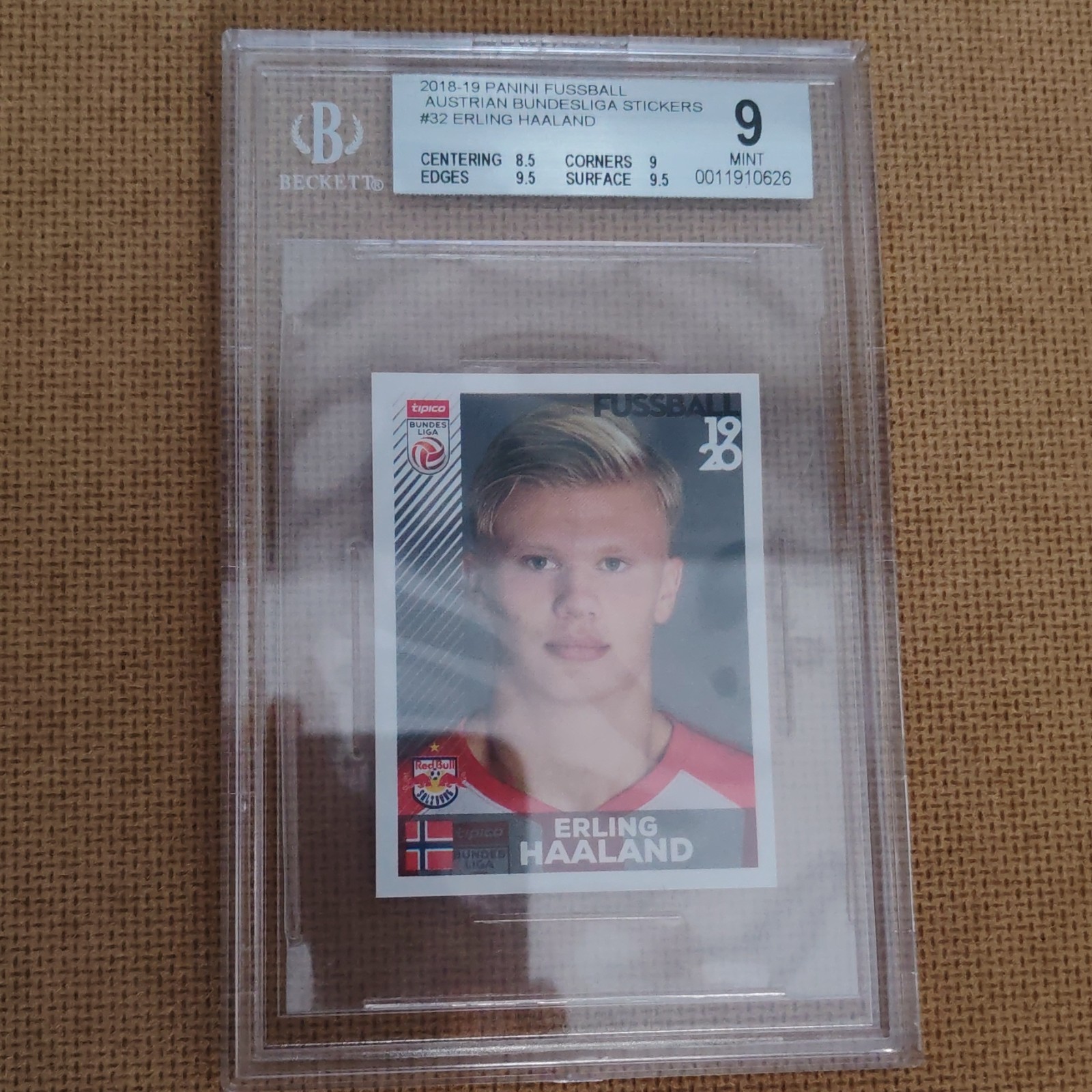Panini 2018-19 Austrian Bundesliga Stickers Erling Haaland #32 BGS 9 Mint Panini 2018-19 Austrian Bundesliga Stickers Erling Haaland #32 BGS 9 Mint