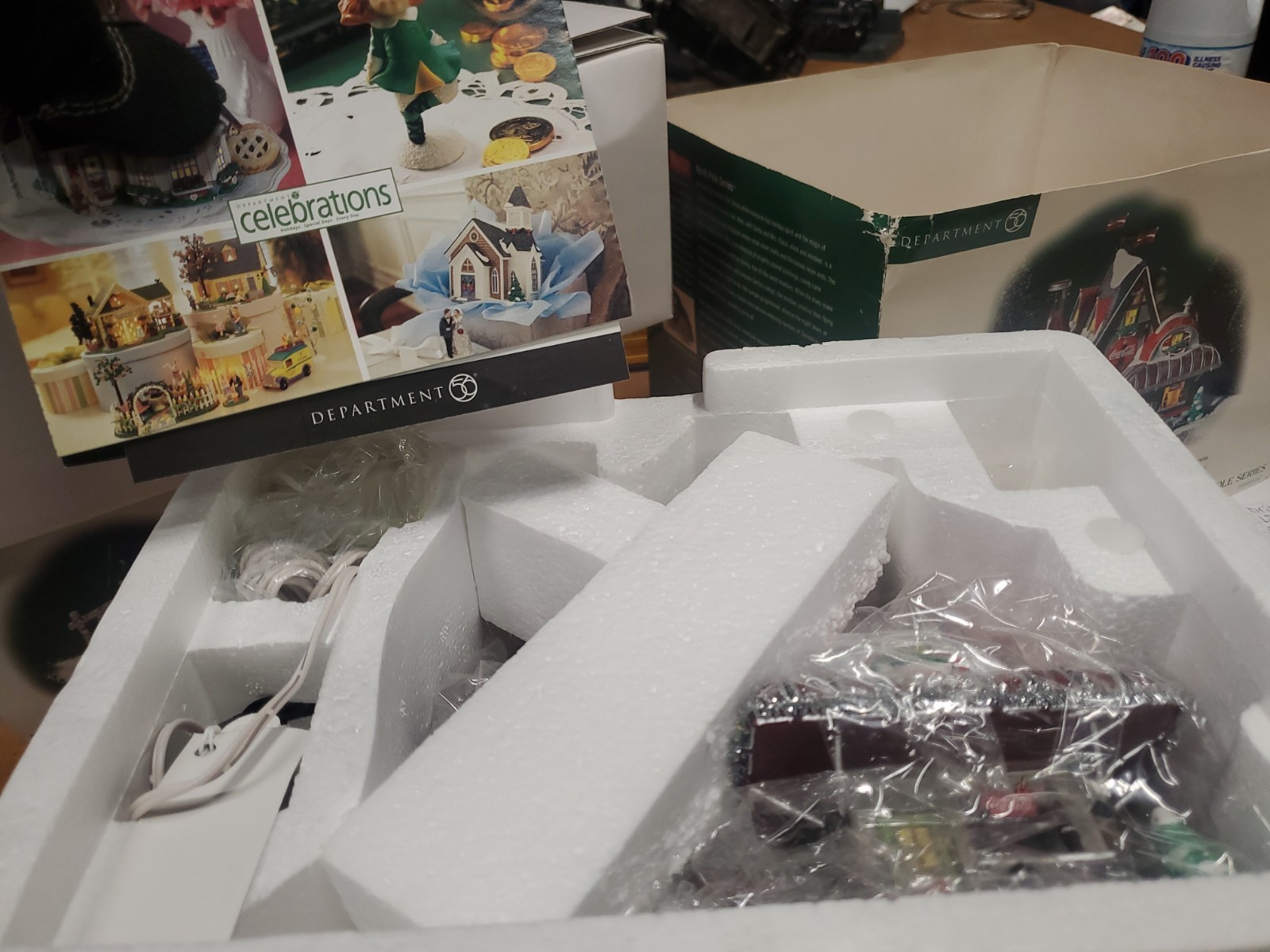 Vintage Department 56 North Pole Coca-Cola Fizz Factory..New In Open Box....Read Vintage Department 56 North Pole Coca-Cola Fizz Factory..New In Open Box....Read