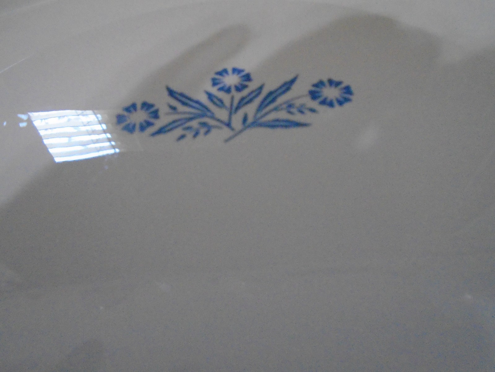 Cornflower blue Corningware pie plate, new, never used, 9"x1 1/2" pristine Cornflower blue Corningware pie plate, new, never used, 9"x1 1/2" pristine