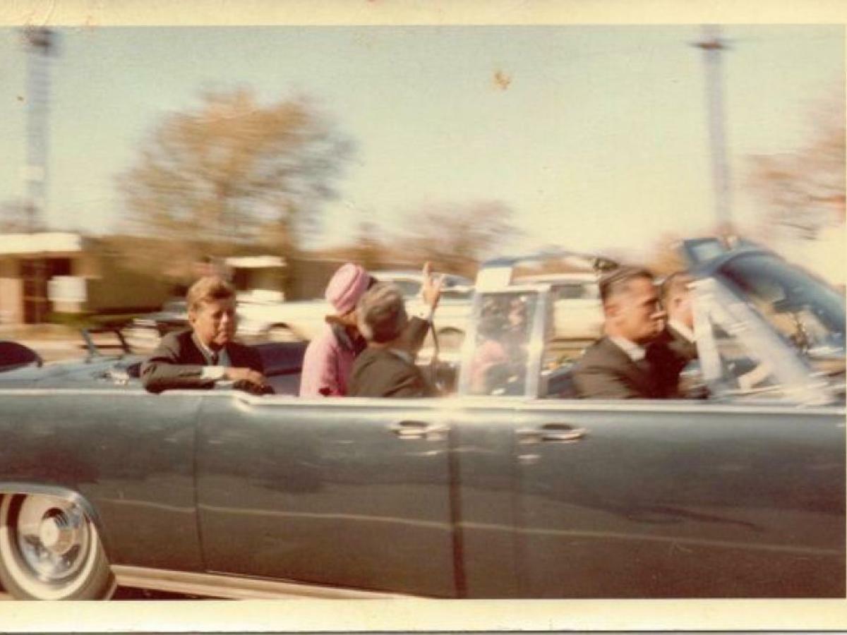 PRESIDENT JFK JOHN F KENNEDY NOVEMBER 1963 DALLAS 8.5X11 PHOTO LEE HARVEY OSWALD