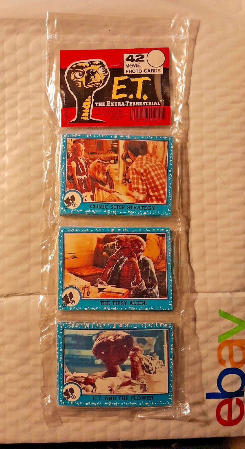 E.T. "The Extra Terrestrial" Sealed Rack Pack of 42 Trading Cards 1982 Topps