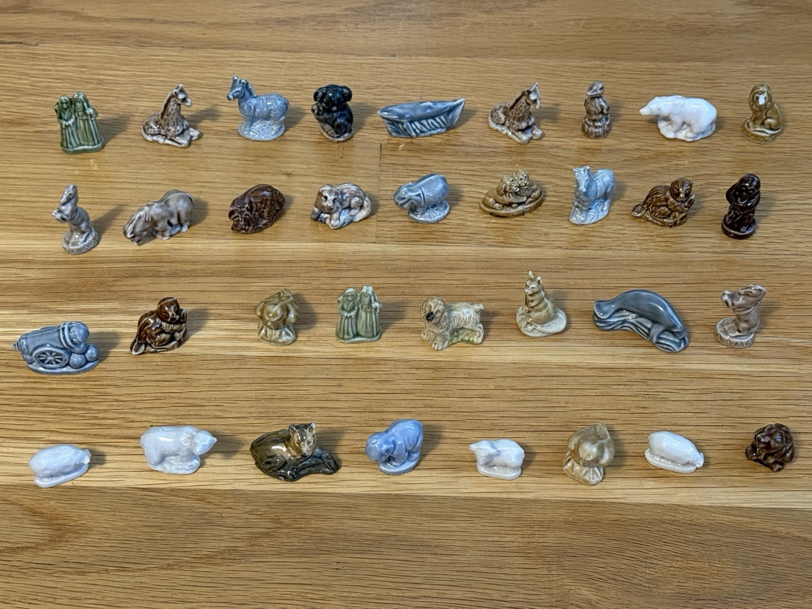 Vintage Ceramic WADE WHIMSIES Miniature Figurine Lot Animals Red Rose Tea U.K. Vintage Ceramic WADE WHIMSIES Miniature Figurine Lot Animals Red Rose Tea U.K.