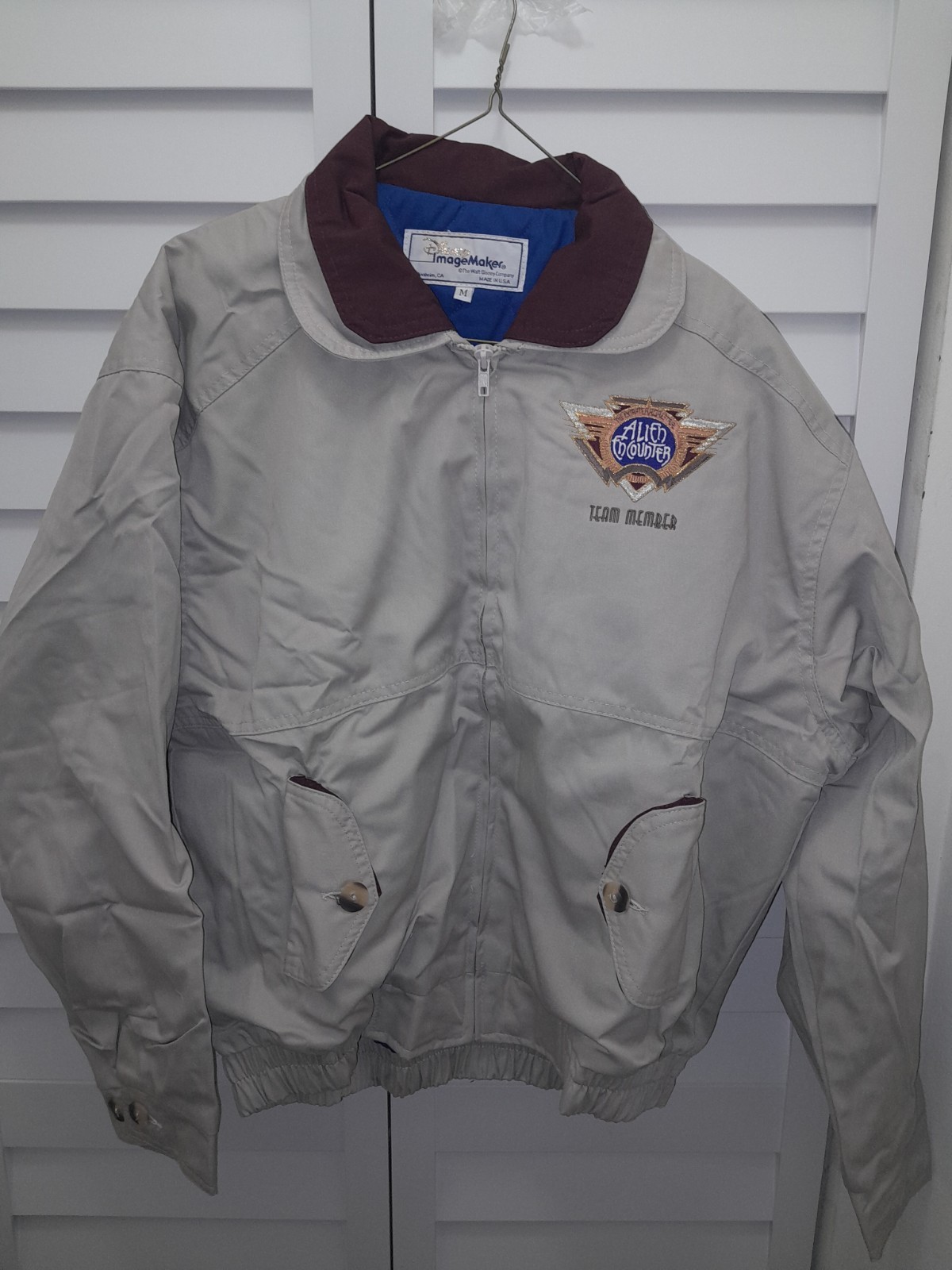 ALIEN ENCOUNTER DISNEY VNTG RARE IMAGINEER CAST MEMBER JACKET 1995 NEW OLD STOCK ALIEN ENCOUNTER DISNEY VNTG RARE IMAGINEER CAST MEMBER JACKET 1995 NEW OLD STOCK