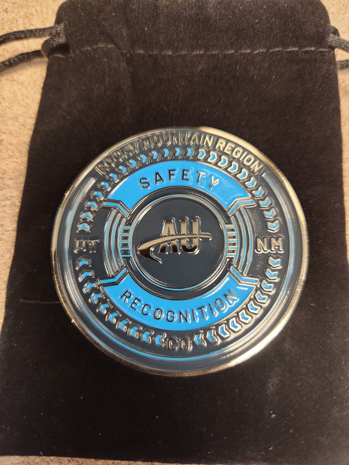 Allied Universal Security Services Rare Safety Award Challenge Coin Allied Universal Security Services Rare Safety Award Challenge Coin