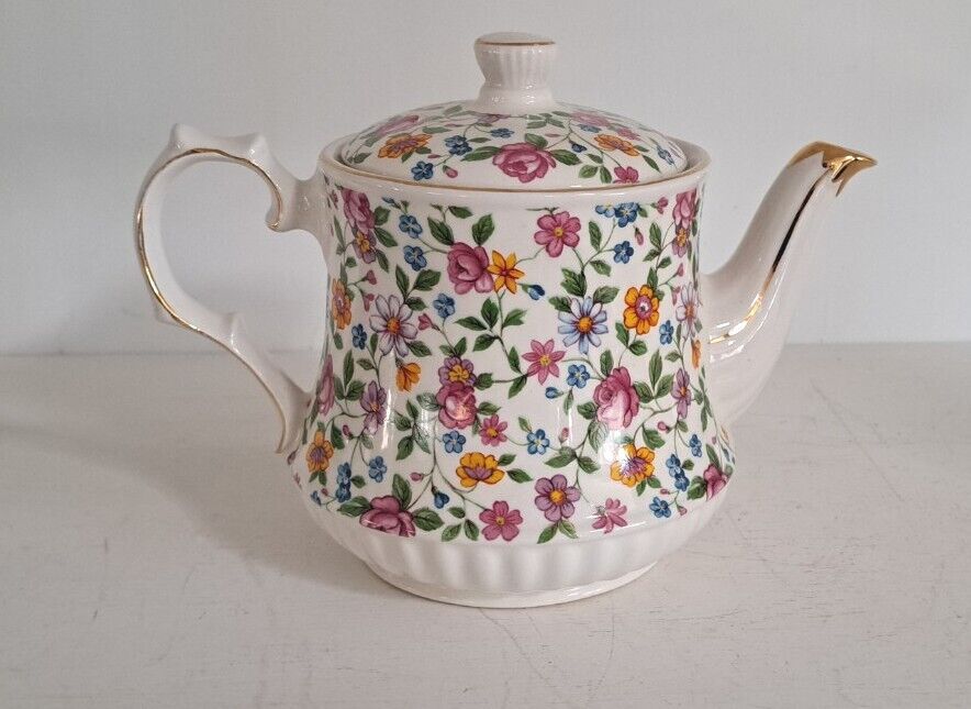 Vintage Windsor Floral Teapot w/Gold Accent