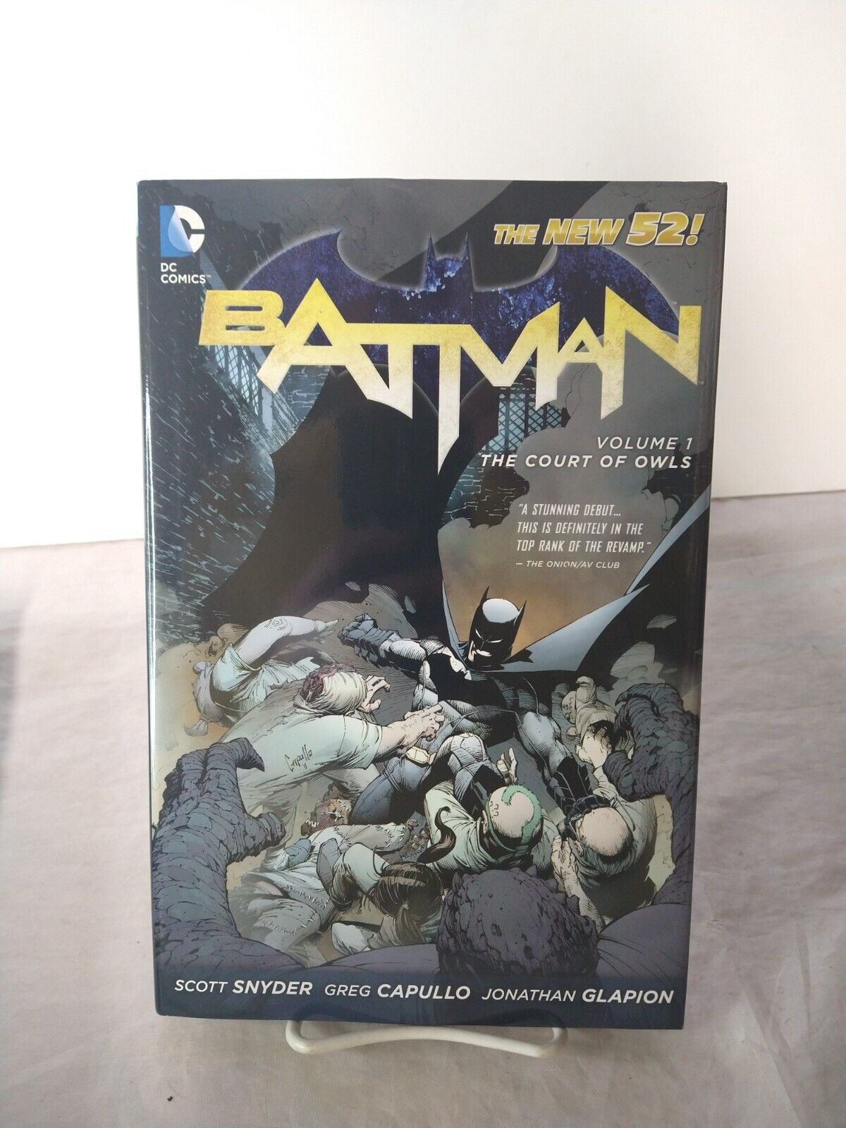 Batman Volume 1: the Court of Owls The New 52 Scott Snyder Hardcover DC Comics