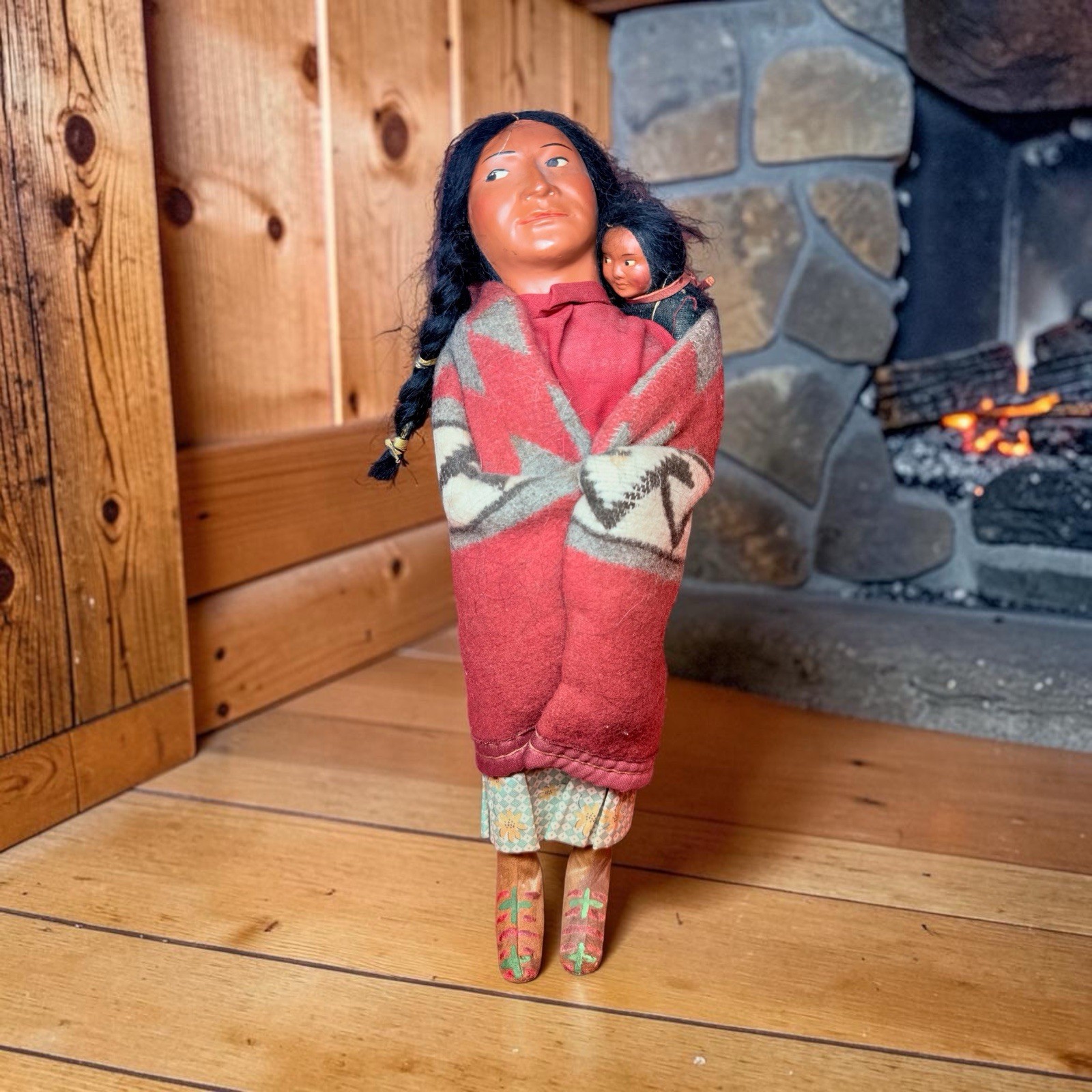 Skookum Native American doll with papoose, circa 1920s–1930s Skookum Native American doll with papoose, circa 1920s–1930s