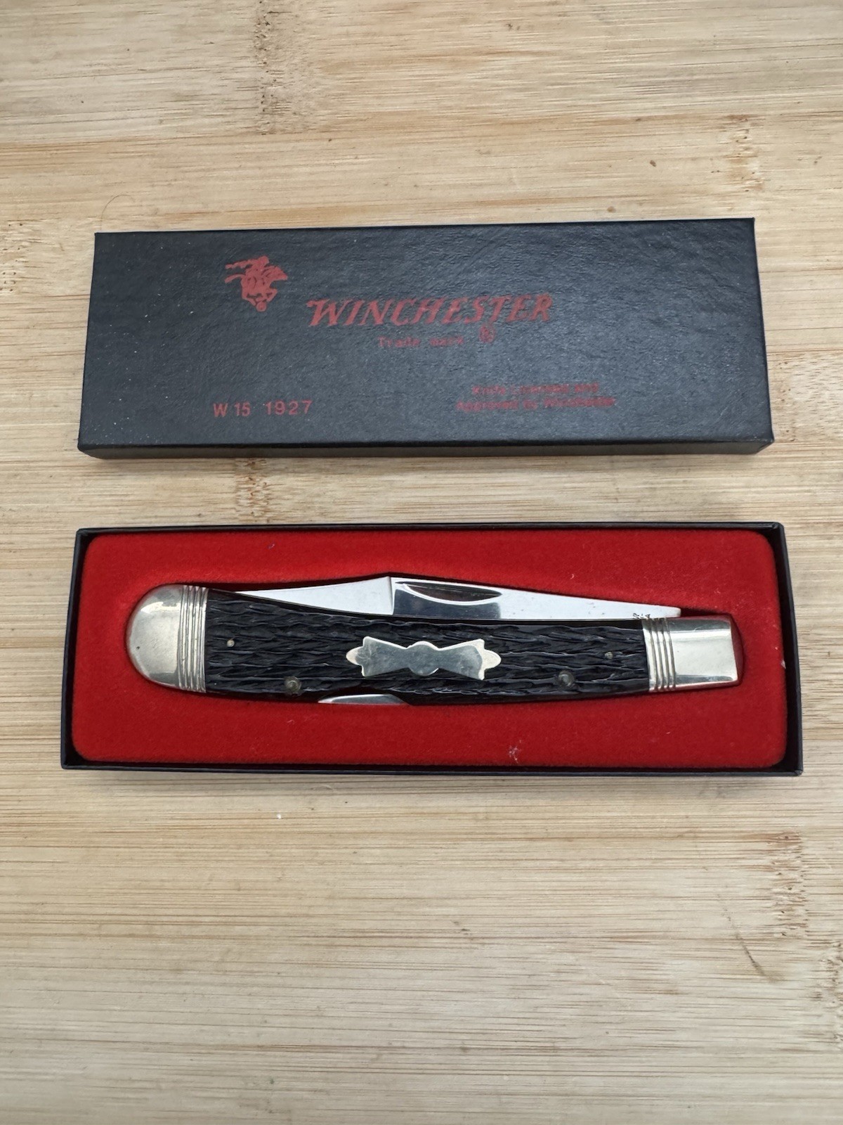 VTG 1988 Winchester W15 1927 Banana Trapper Folding Knife Lockback Made In USA VTG 1988 Winchester W15 1927 Banana Trapper Folding Knife Lockback Made In USA
