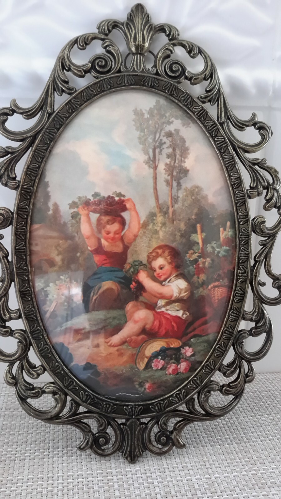 Vintage Made in Italy Kids Playing Print Oval Glass Ornate Metal Frame EUC Vintage Made in Italy Kids Playing Print Oval Glass Ornate Metal Frame EUC