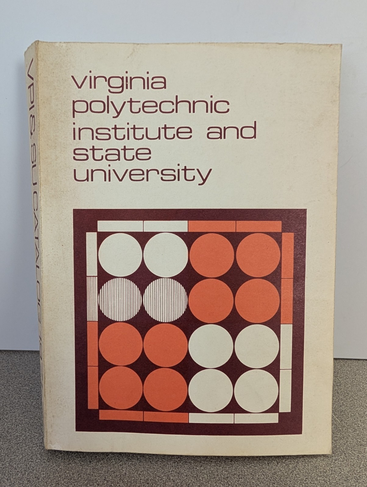 Vintage 1971-1972 Virginia Tech VPI & SU Course Catalog Bulletin Retro Cover Art Vintage 1971-1972 Virginia Tech VPI & SU Course Catalog Bulletin Retro Cover Art