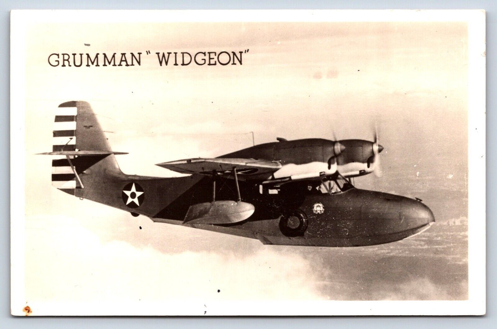 Postcard RPPC View Grumman Widgeon Aircraft Twin Engine Amphibious Transport D5