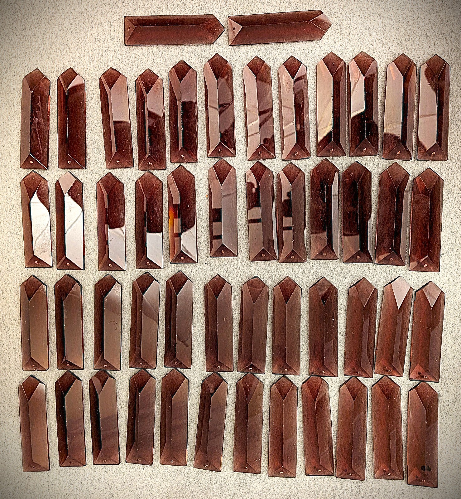 Lot (50) Vintage Crystal Prisms Amethyst Spear Drop for Chandelier Parts Restore Lot (50) Vintage Crystal Prisms Amethyst Spear Drop for Chandelier Parts Restore