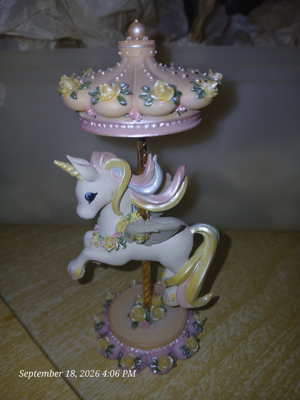 RAINBOW DREAMS "THOUGHFULNESS"Carousel Of Love Collection Unicorn Figurine #0068