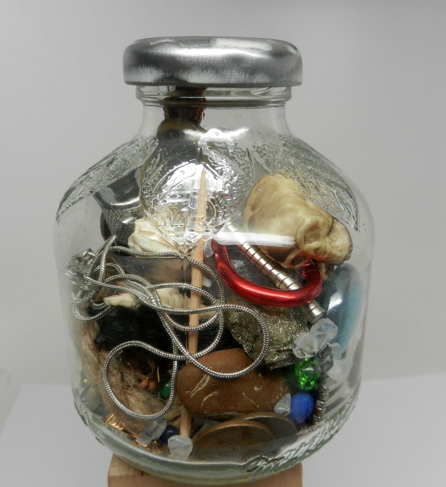 Magpie Mystery Crow Glass Jar Found Object Trinkets, Treasures, Nature Oddities Magpie Mystery Crow Glass Jar Found Object Trinkets, Treasures, Nature Oddities