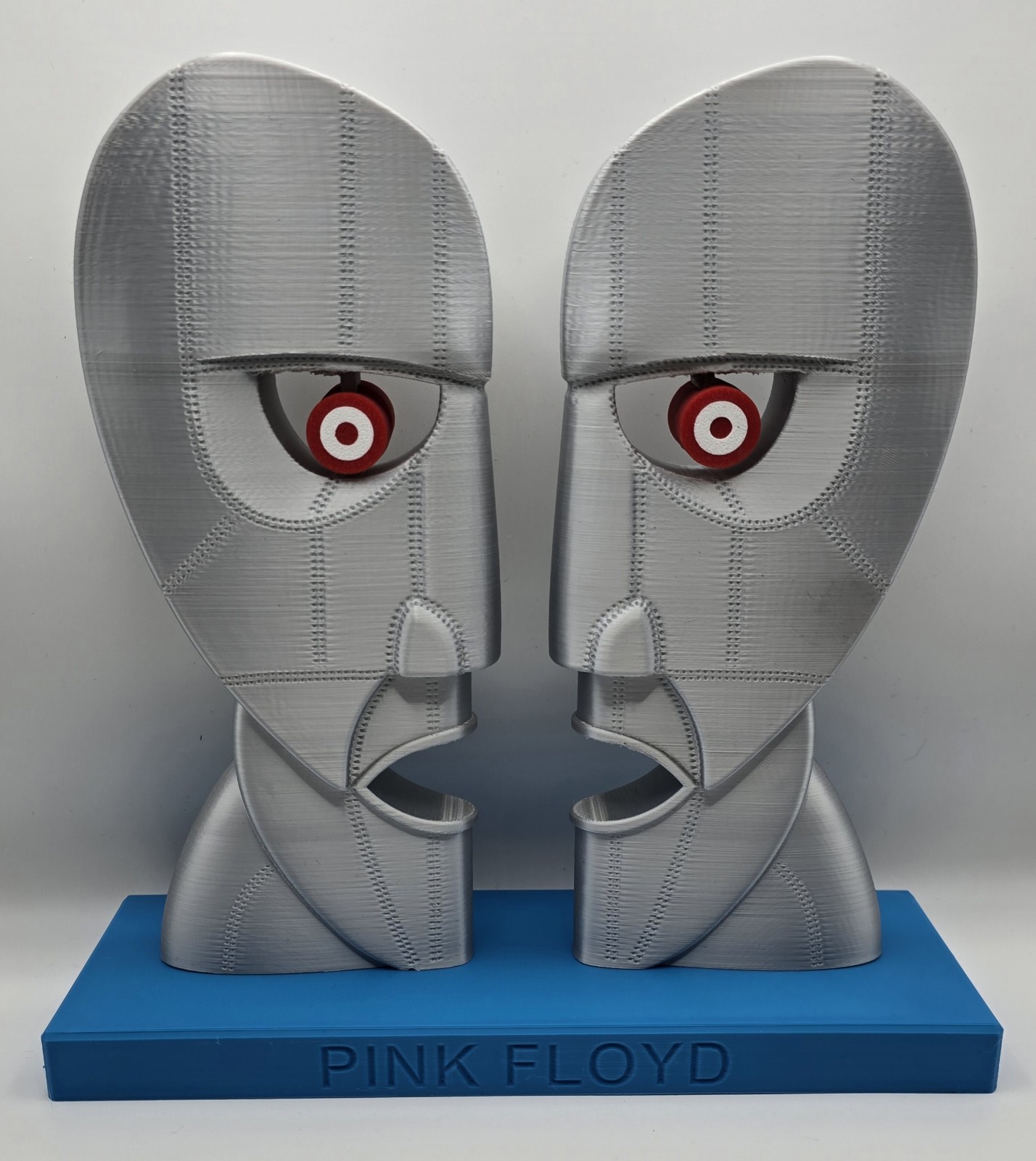 Pink Floyd The Division Bell 9 " Heads. Silk Metallic Color David Gilmour Pink Floyd The Division Bell 9 " Heads. Silk Metallic Color David Gilmour