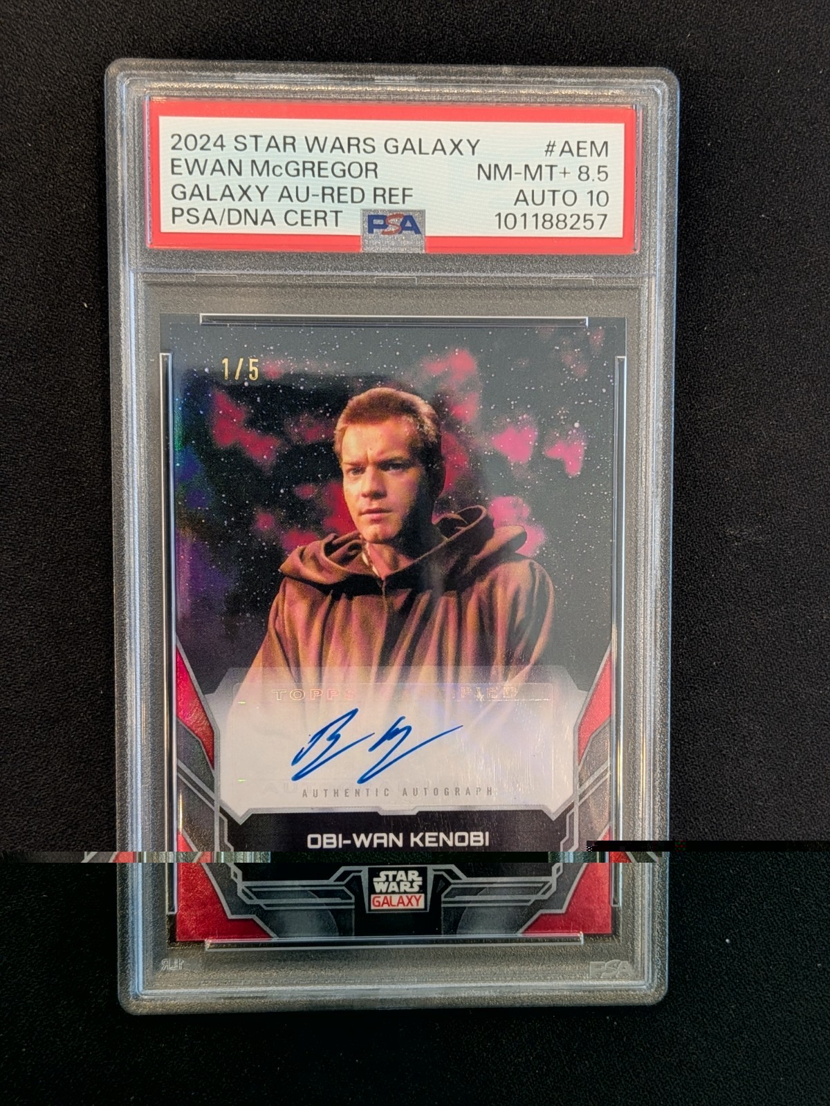 2024 Topps Star Wars Galaxy Ewan McGregor Obi-Wan PSA 8.5 Auto 10 Red 1/5 Alpha