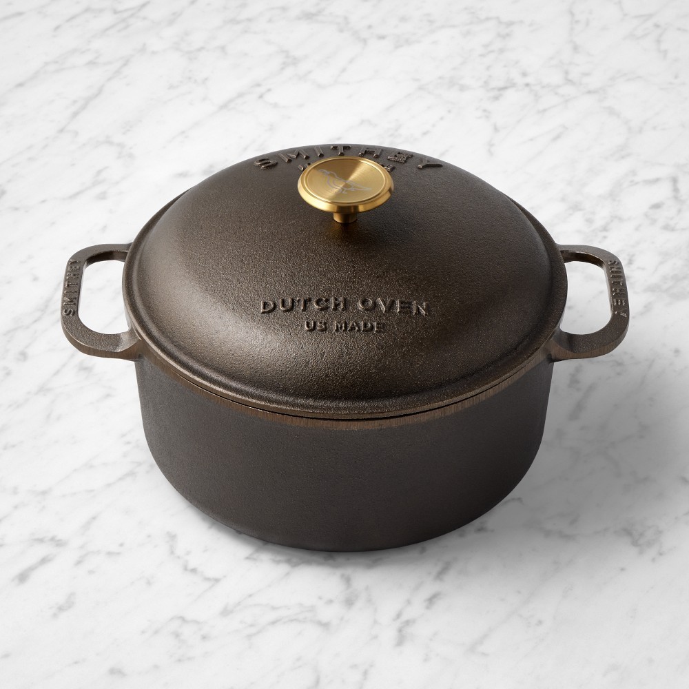 Smithey Seasoned Cast Iron Dutch Oven Smithey Seasoned Cast Iron Dutch Oven