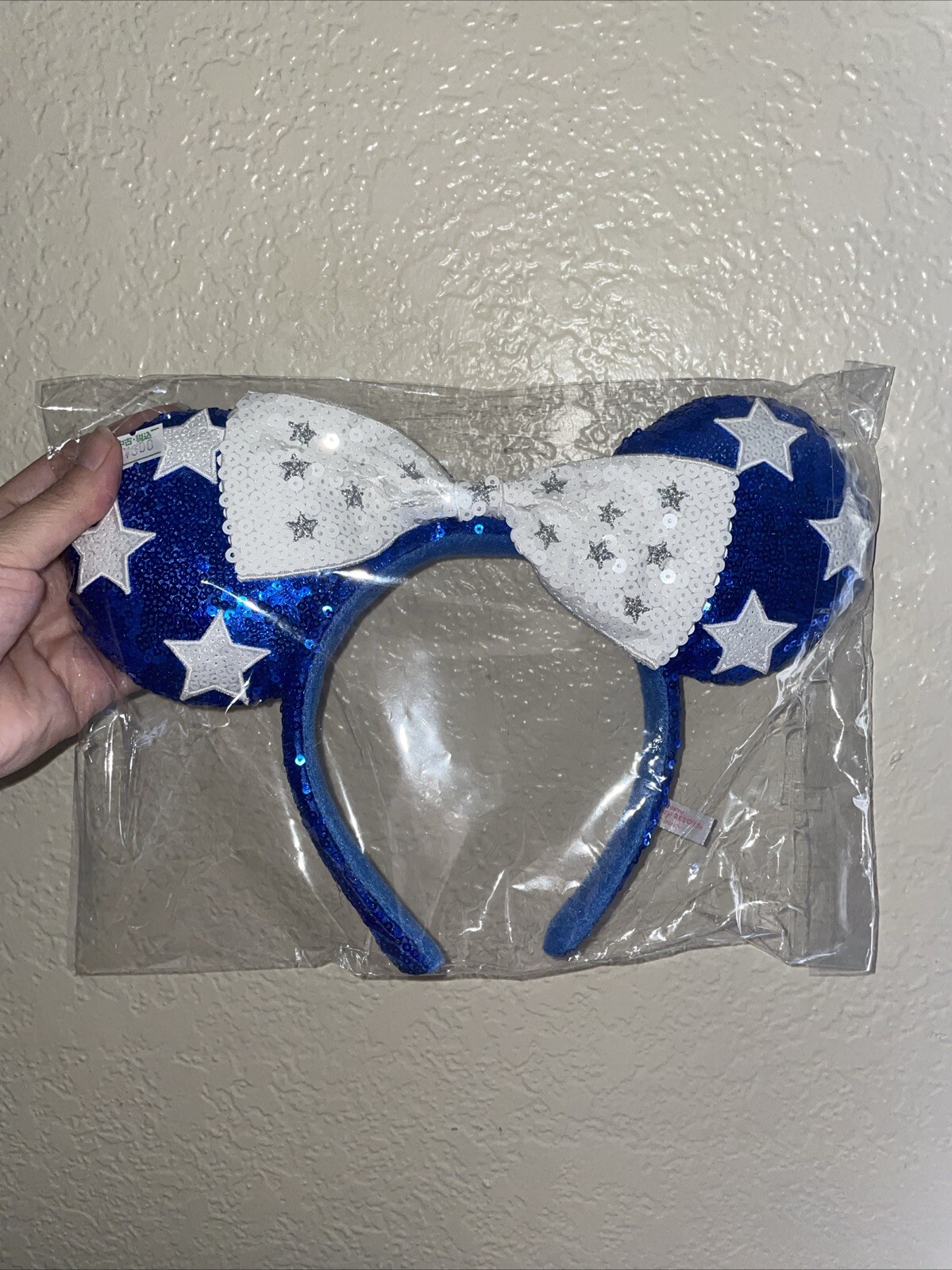 Japan Tokyo Disney Resort Minnie Mouse Blue White Sequin Headband Ears Japan New Japan Tokyo Disney Resort Minnie Mouse Blue White Sequin Headband Ears Japan New