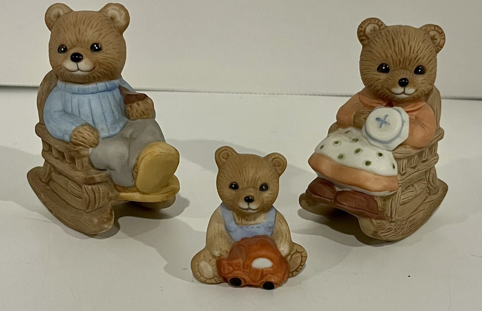 VINTAGE Homco Home Interior #1470 Rocking Chair Bears Figurines Set of 3 Family VINTAGE Homco Home Interior #1470 Rocking Chair Bears Figurines Set of 3 Family