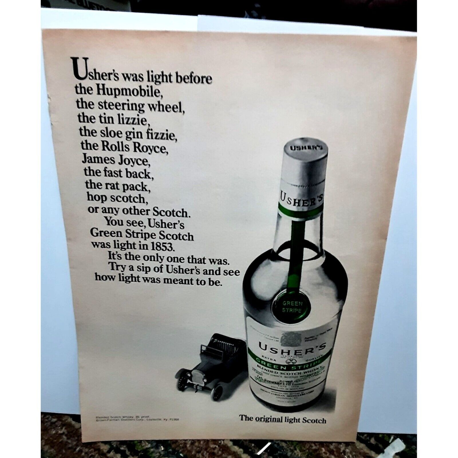 1968 Ushers Green Stripe Scotch vintage Original Print ad