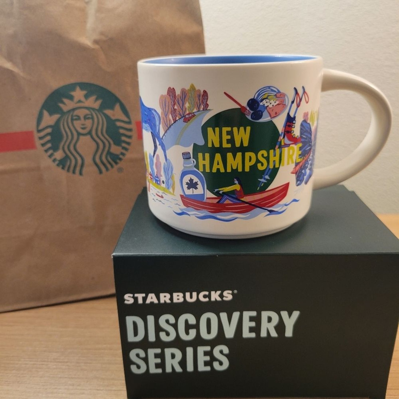 Starbucks New Hampshire Discovery Series Souvenir Mug - White and Blue 14 oz. Starbucks New Hampshire Discovery Series Souvenir Mug - White and Blue 14 oz.